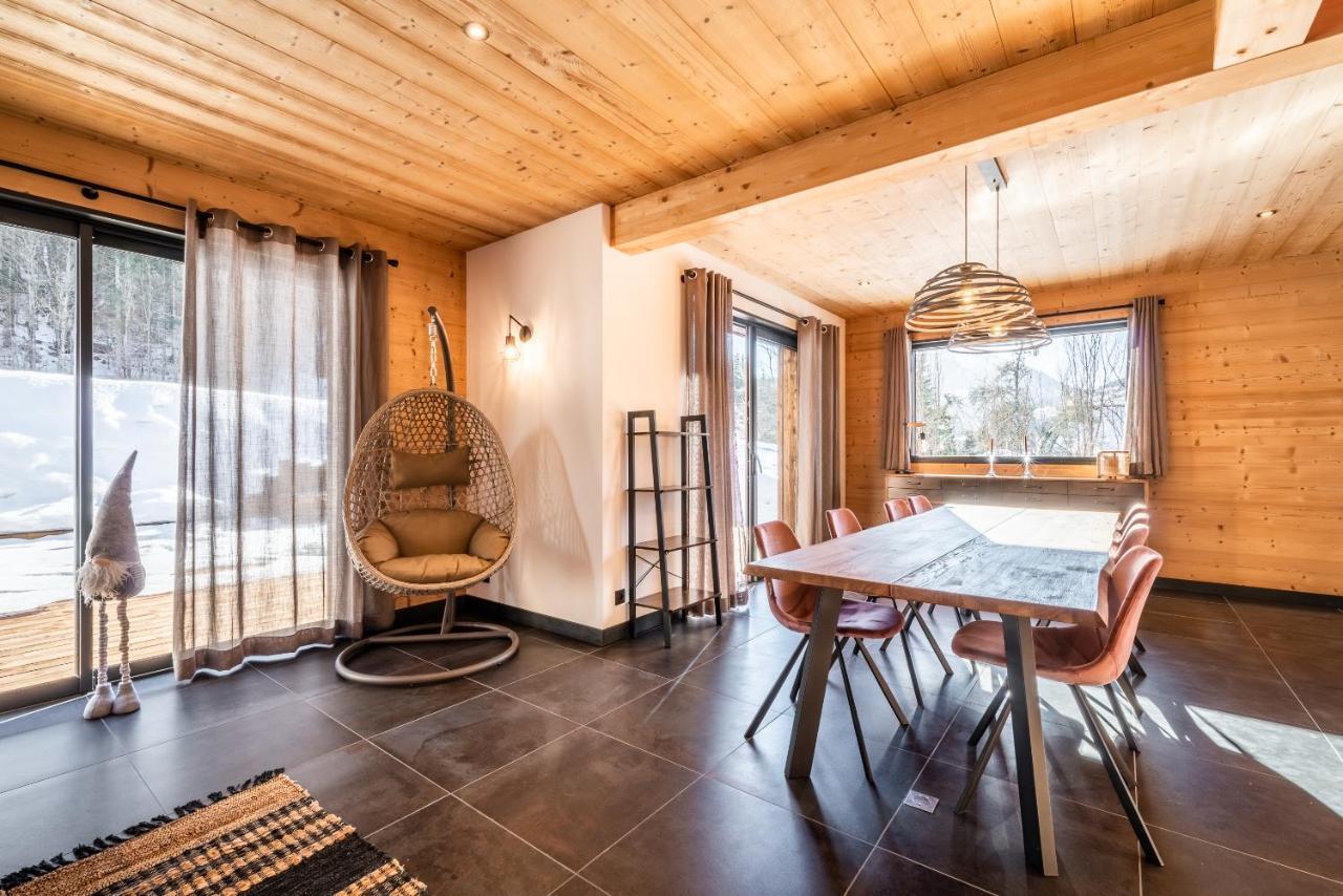 מונטריון Chalet Azobe Morzine - By Emerald Stay מראה חיצוני תמונה