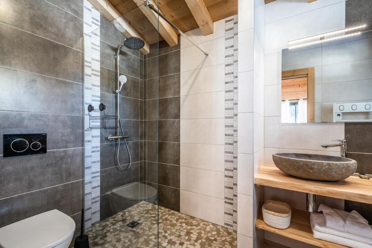 מונטריון Chalet Azobe Morzine - By Emerald Stay מראה חיצוני תמונה